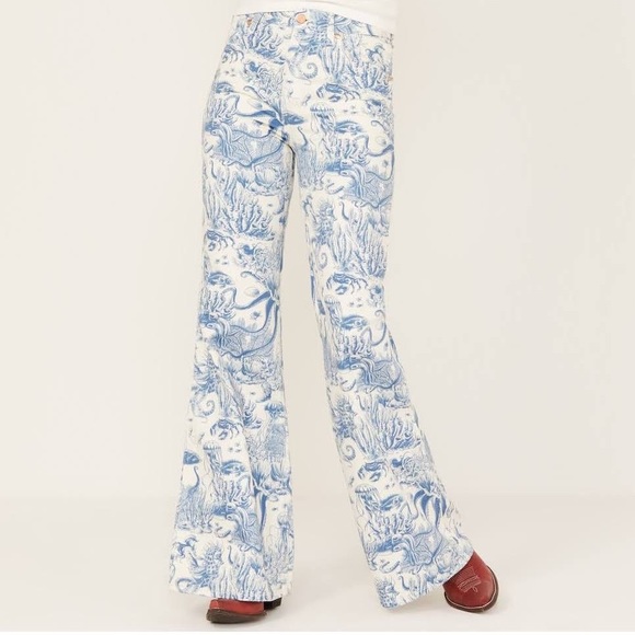Women’s Nautical Print NWT Wanderer Flare Jeans - Picture 5 of 9